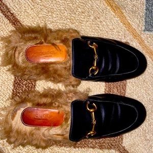 Gucci Princetown Fur-Lined Leather Slipper
